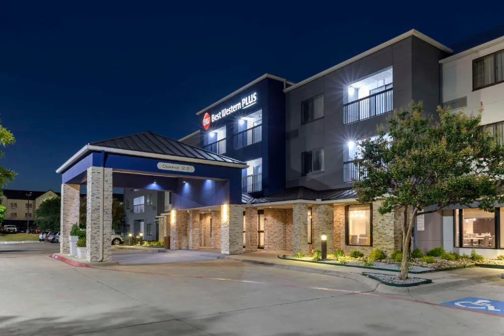 Best Western Plus Fort Worth North hotel hero