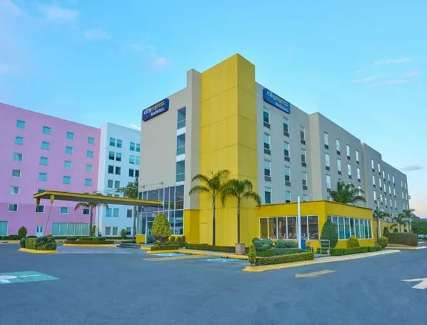 City Express by Marriott Toluca hotel detail image 1
