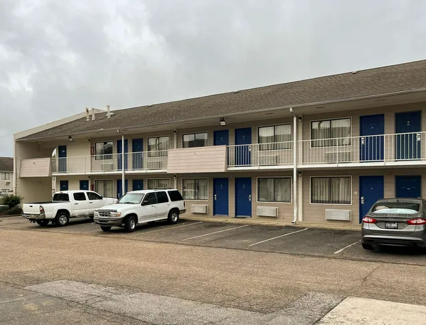 Studio 6 Millington, Tn hotel detail image 1