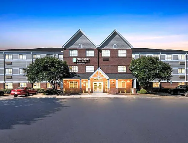 MainStay Suites Raleigh North hotel detail image 4