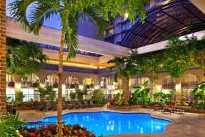 Courtland Grand Hotel, Trademark Collection By Wyndham hotel detail image 3