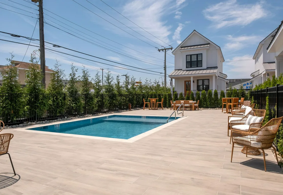 The Hen Houses hotel hero