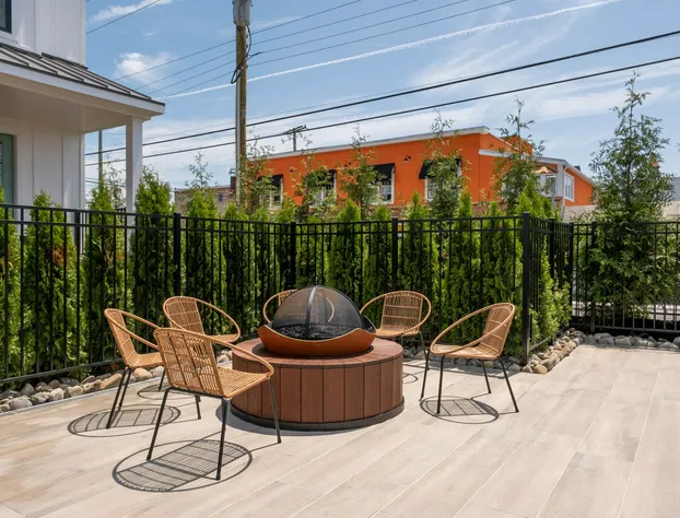 The Hen Houses hotel detail image 3