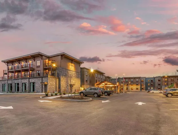 Cambria Hotel Lake Placid - Lakeside Resort hotel detail image 3
