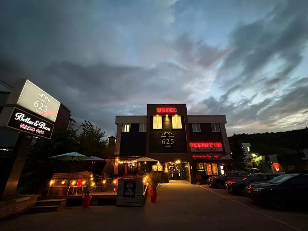 Hôtel Le 625 hotel hero
