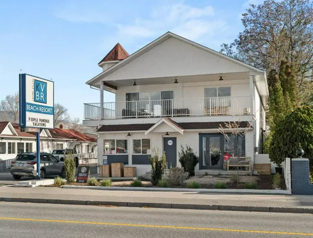 Kettle Valley Beach Resort hotel detail image 4