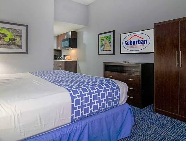 Suburban Studios Roseville-Detroit North hotel detail image 3