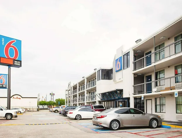 Studio 6 Houston, TX – Medical Center NRG Stadium hotel detail image 3