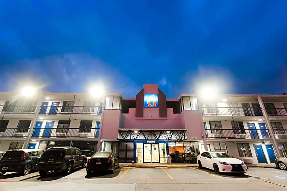 Studio 6 Houston, TX – Medical Center NRG Stadium hotel hero