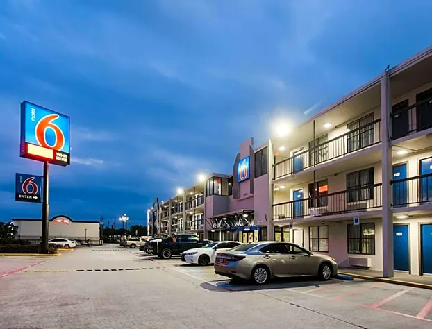 Studio 6 Houston, TX – Medical Center NRG Stadium hotel detail image 3