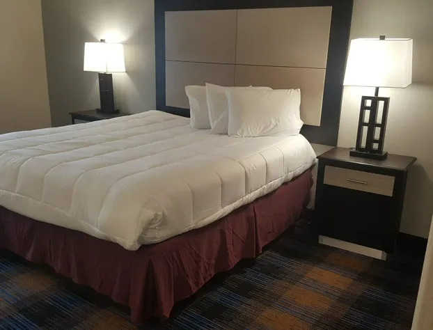 Regency inn and Suites hotel detail image 4