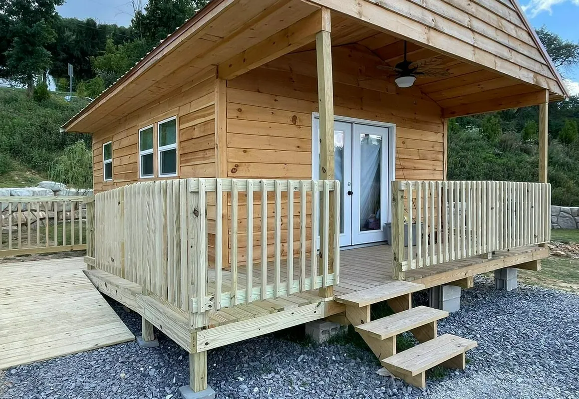 Brushcreek Falls RV Resort hotel hero