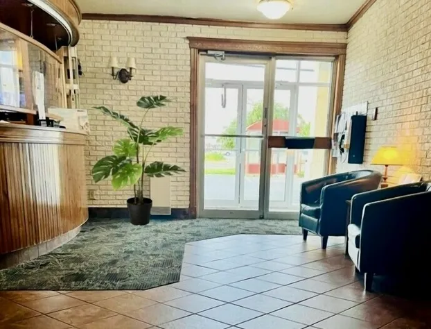 Travelodge by Wyndham Drummondville hotel detail image 3