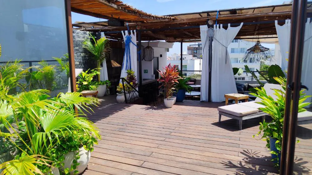 Emiliano 42 Condos Boutique hotel hero