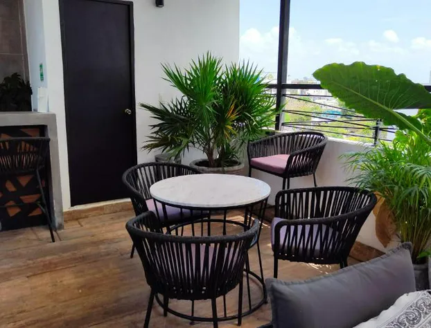 Emiliano 42 Condos Boutique hotel detail image 3