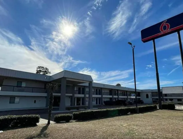 Studio 6 Texarkana, Tx hotel detail image 1