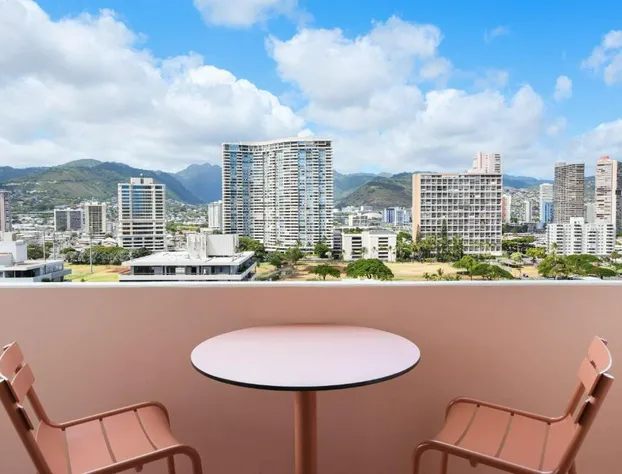 Ambassador Hotel of Waikiki, Tapestry Collection by Hilton hotel detail image 4