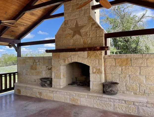 Southern Charm Lodging Bed & Breakfast hotel detail image 3