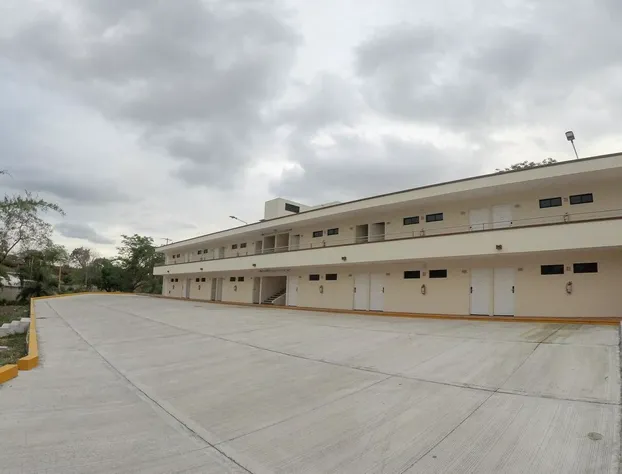 Los Bambues hotel detail image 1