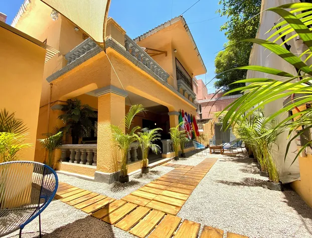 Hostal Roma hotel detail image 1