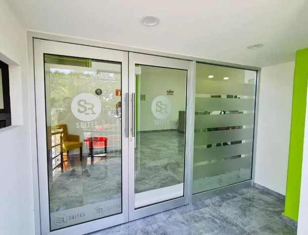 Sr Suites hotel detail image 1