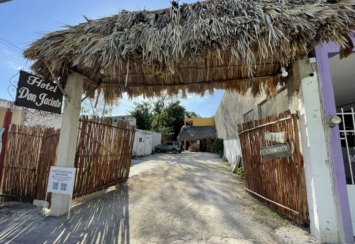 Hotel Don Jacinto hotel hero