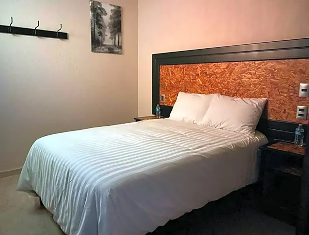 Hotel Central Pirámides hotel detail image 1