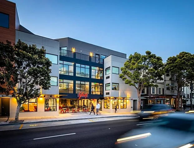 Infinity Hotel San Francisco, Tapestry Collection by Hilton hotel detail image 1