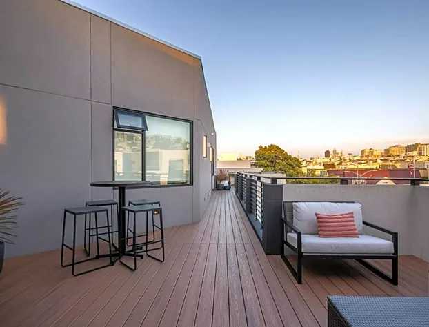 Infinity Hotel San Francisco, Tapestry Collection by Hilton hotel detail image 3