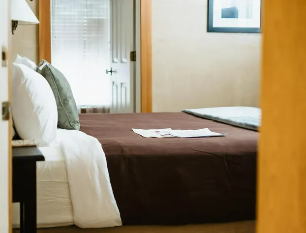 Volcano Union Inn and Pub hotel detail image 3