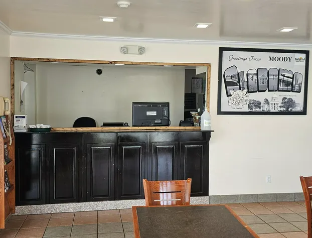 Budgetel Inn & Suites hotel detail image 3