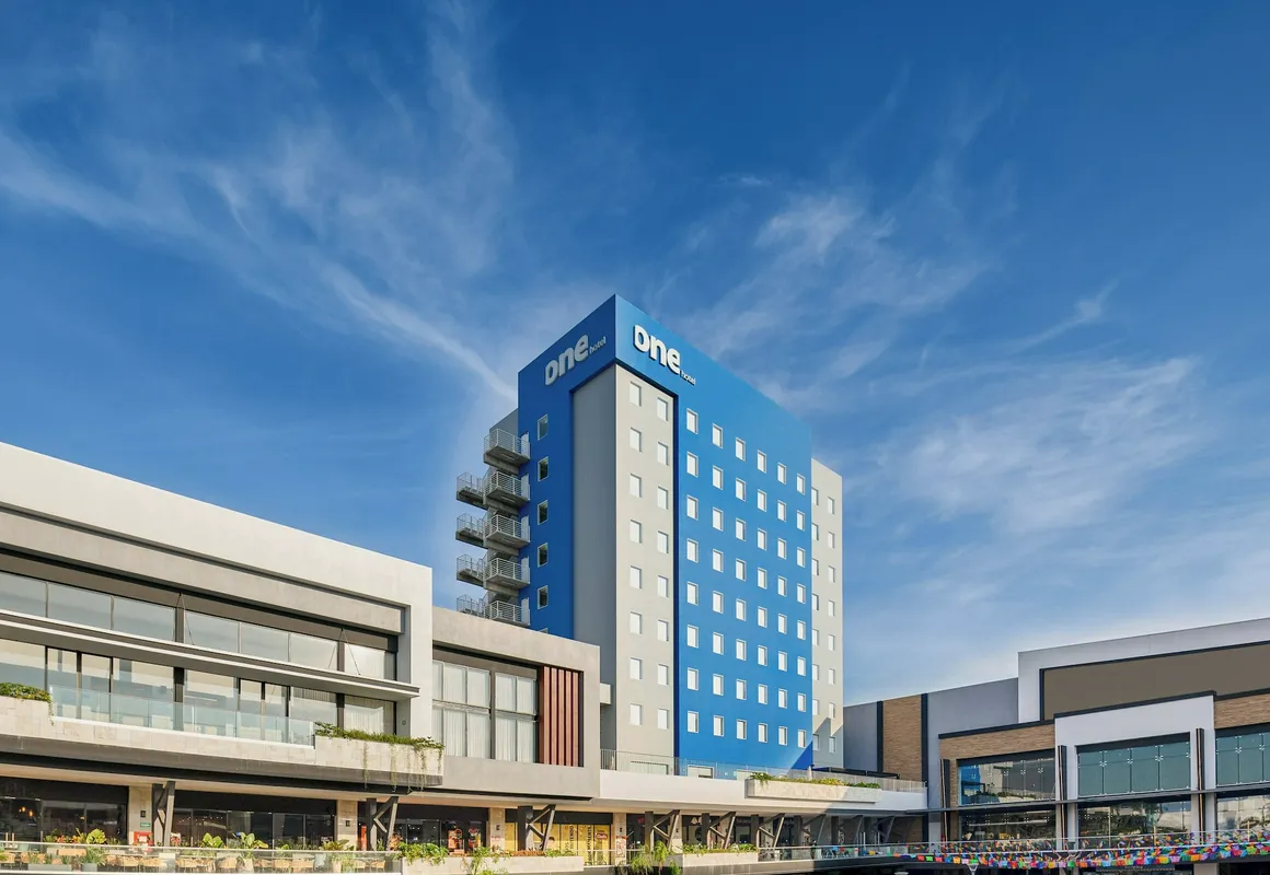 One Mazatlán hotel hero