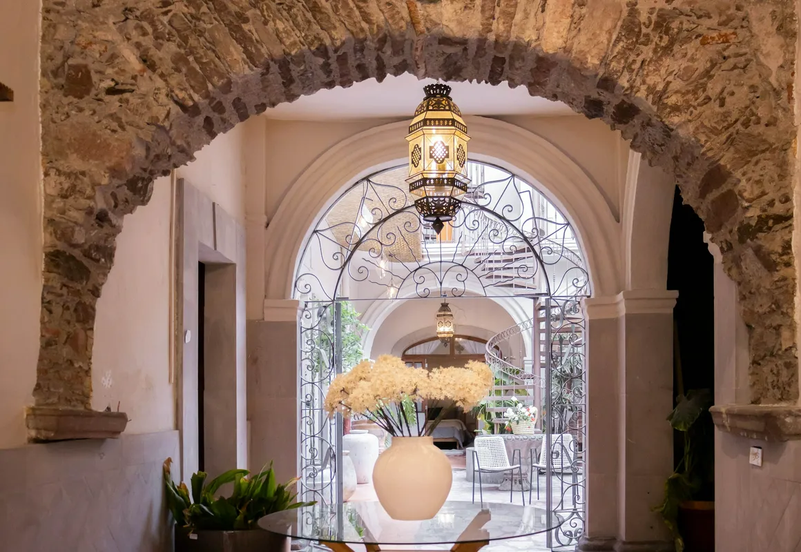 Sanma Hotel hotel hero