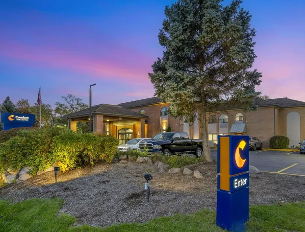 Comfort Inn & Suites Mundelein-Vernon Hills hotel detail image 4