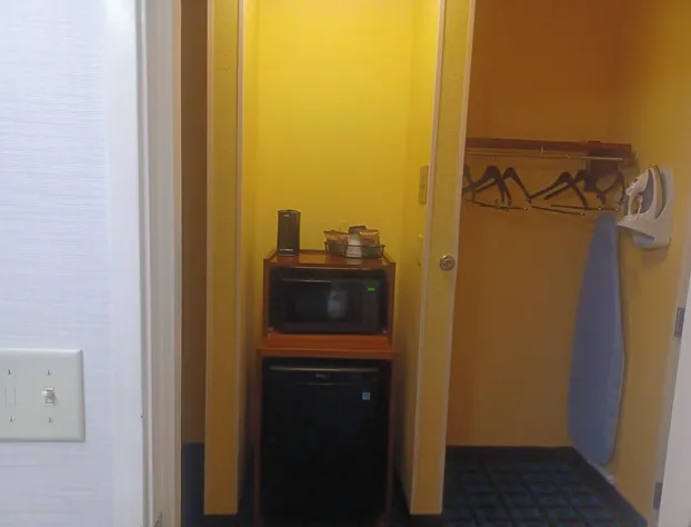 Freedom Inn hotel detail image 4