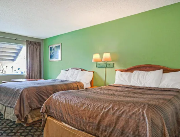 Economy Inn Ashburn GA I-75 hotel detail image 4