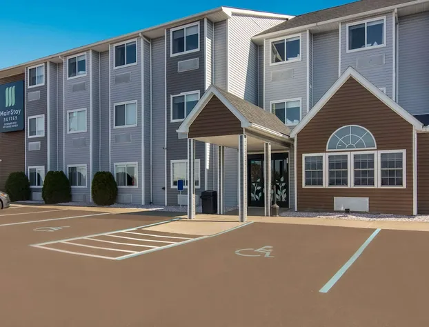 MainStay Suites Clarion PA near I-80 hotel detail image 3