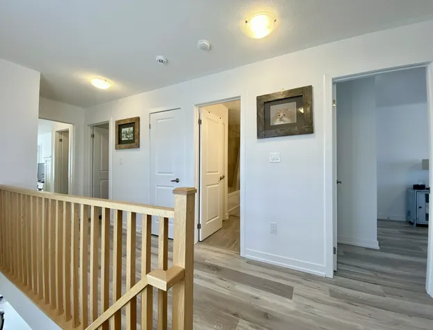 Luxurious Waterfront Retreat hotel detail image 4