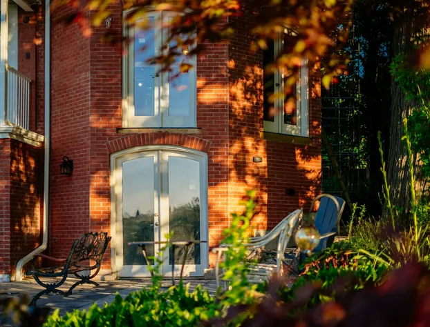 Niagara Grandview Boutique hotel hotel detail image 4