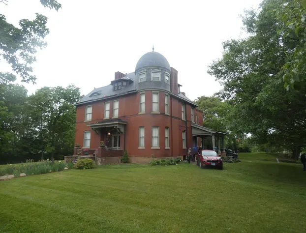Johnstone Mansion hotel detail image 1