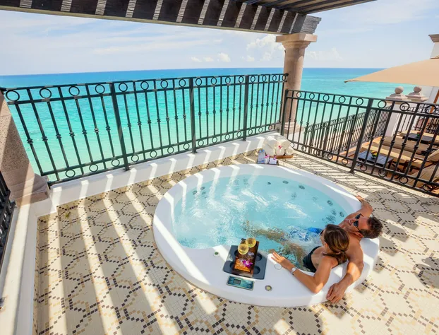 Grand Residences Riviera Cancún All Inclusive hotel detail image 3