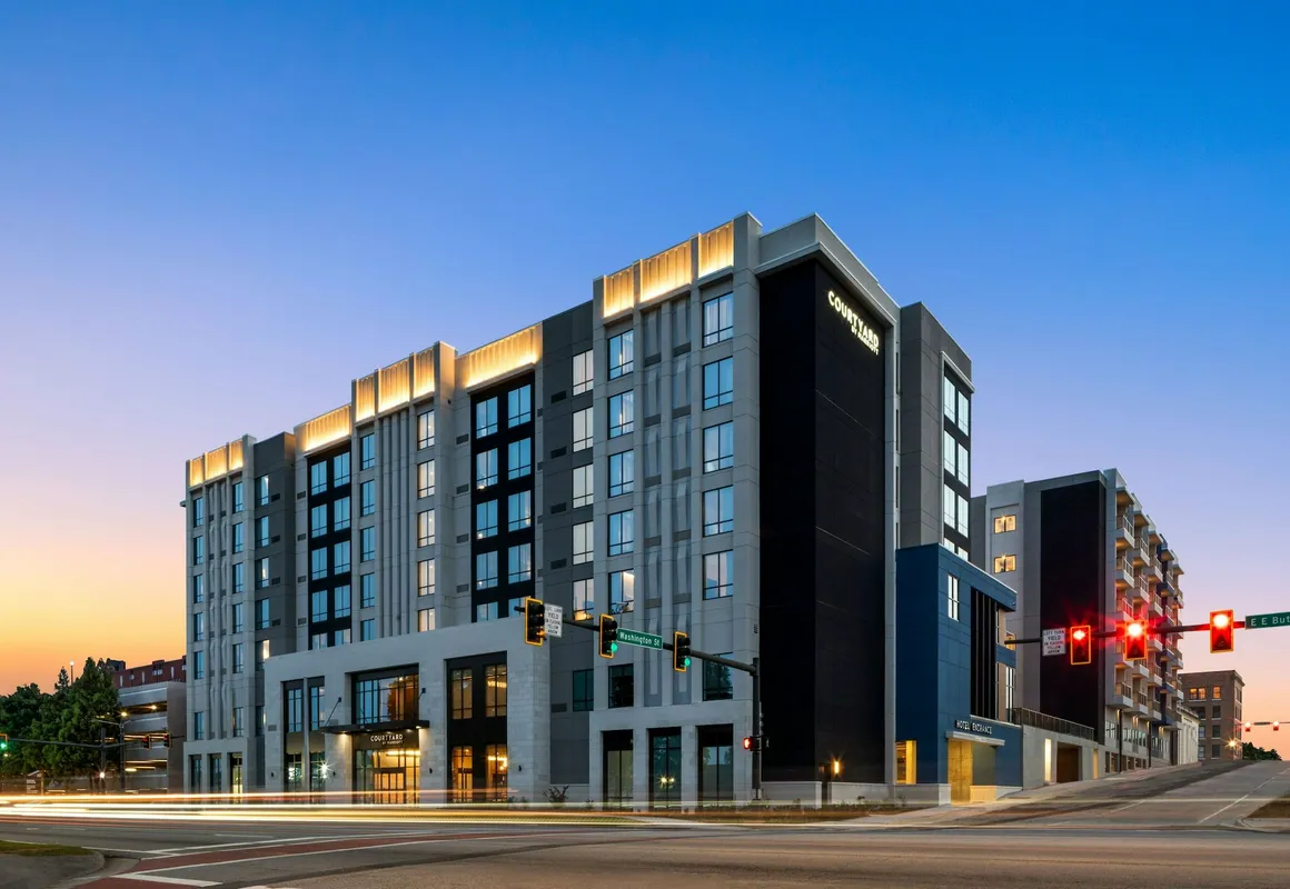 Courtyard by Marriott Gainesville GA hotel hero