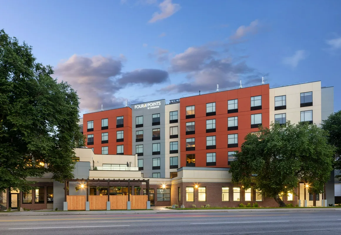 Four Points by Sheraton Penticton at the Convention Centre hotel hero