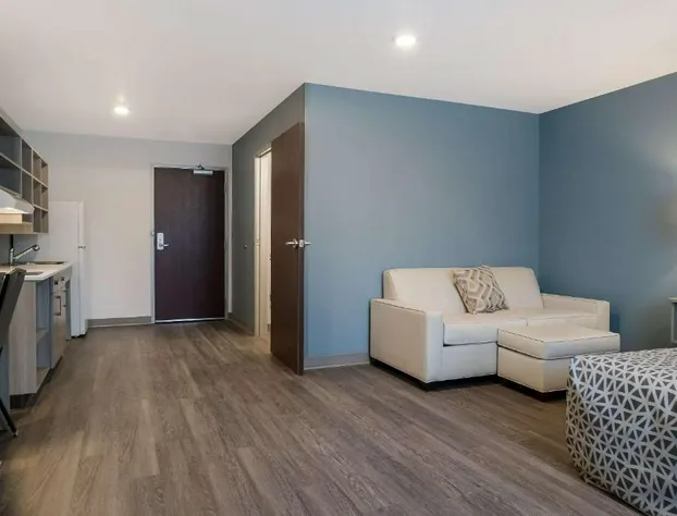 Woodspring Suites Detroit Sterling Heights hotel detail image 4