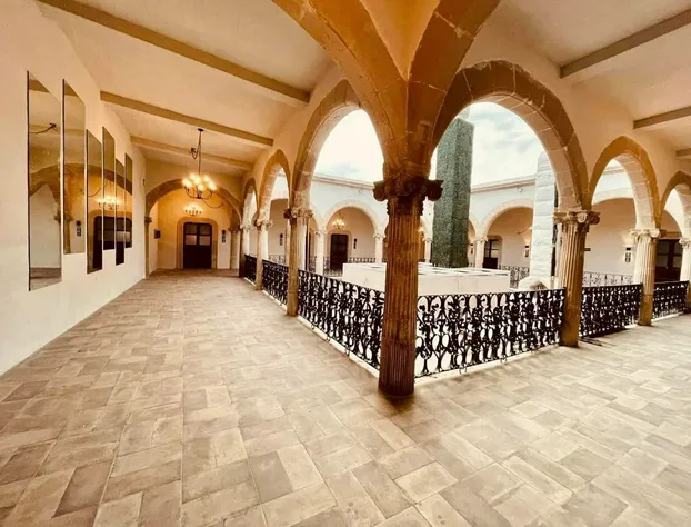 Palacio de las Rosas hotel detail image 2