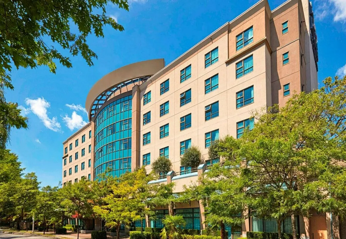 Grand Park Vancouver Airport hotel hero