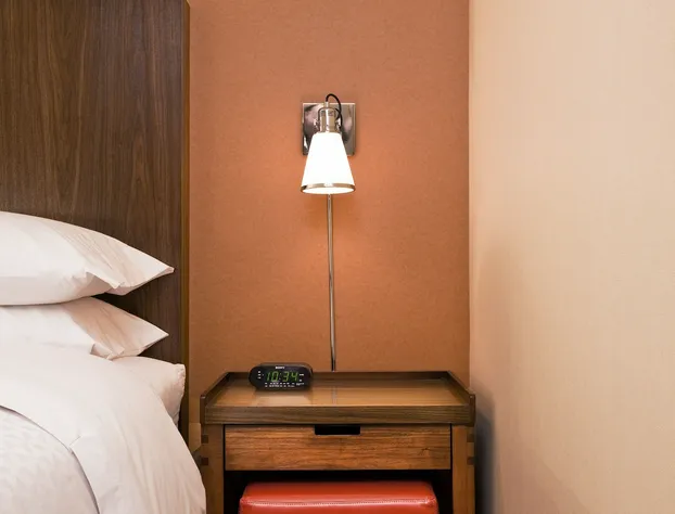 Grand Park Vancouver Airport hotel detail image 2