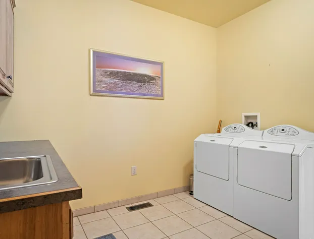 Vista Lodge 7 Bedroom Villa with Jacuzzi hotel detail image 3