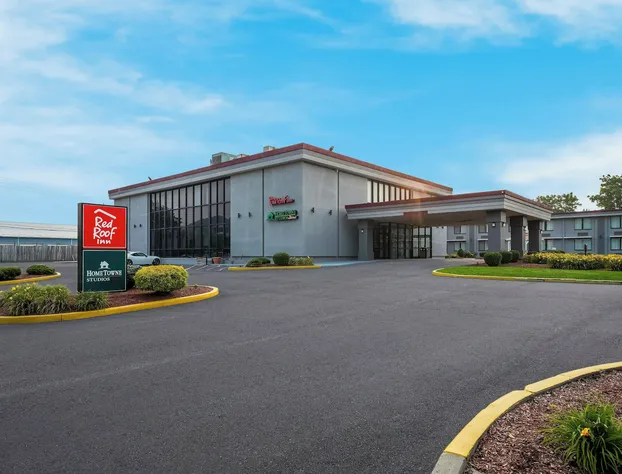 Red Roof Inn Painted Post hotel detail image 2