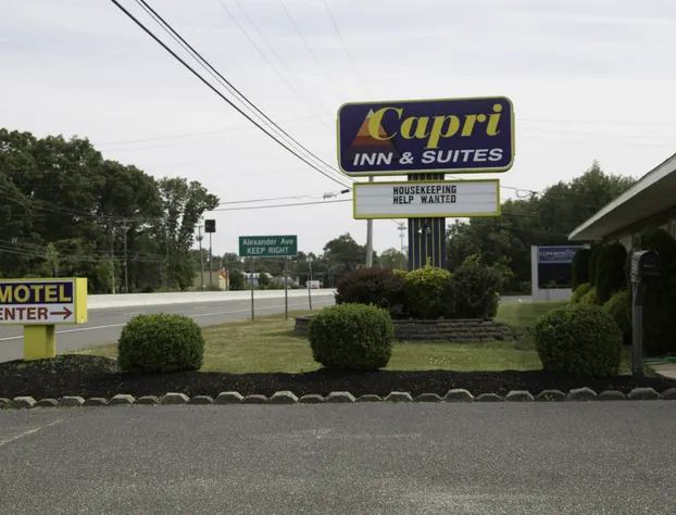 Capri inn and Suites hotel detail image 1